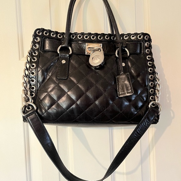 Michael Kors Black quilted Hamilton grommet tote silver hardware - Picture 7 of 8